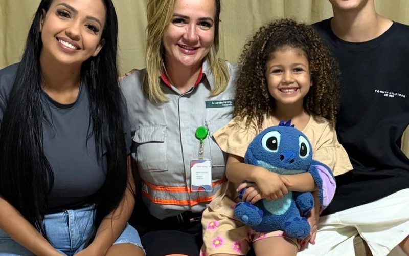 Kássia Sirley e sua família
