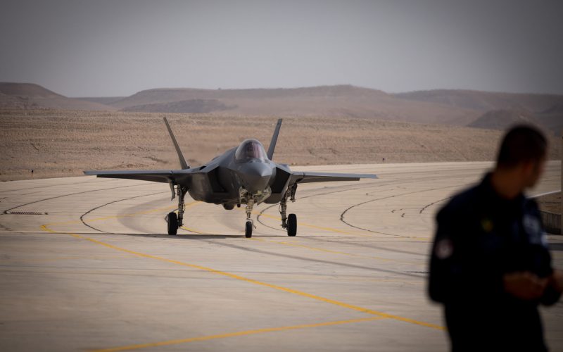 The "Adir" (F-35I) fighter jet seen during the "Blue Flag", an international aerial training exercise at the Ovda air force base, Southern Israel, November 11, 2019. Photo by Yonatan Sindel/Flash90 *** Local Caption *** בסיס עובדה בדרום הארץ
בלו פלאג (דגל כחול), התרגיל הבינלאומי שחיל האוויר מארח בדרום בהשתתפות גרמניה , יוון , ישראל, איטליה ו ארצות הברית
אדיר
עדיר
אפ 35