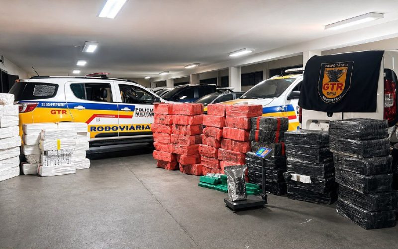 Polícia