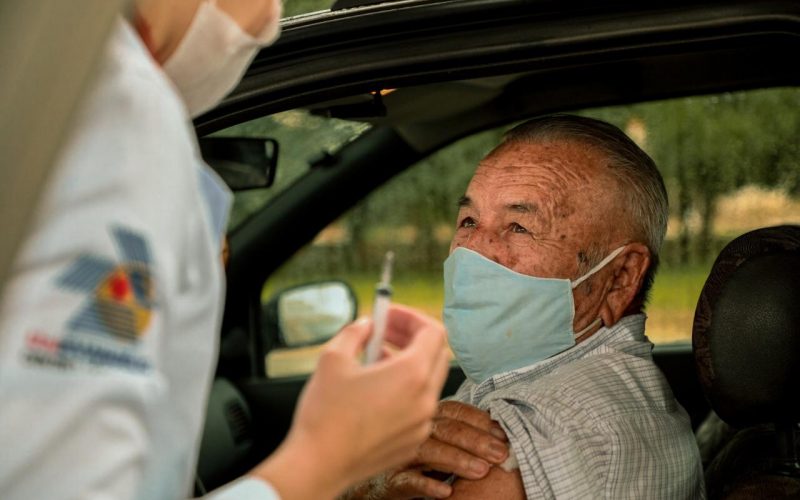 Prefeitura-libera-cronograma-de-vacinacao-para-idosos-acima-de-70-anos