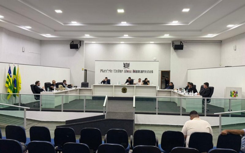 Primeira sessão de outubro 2025