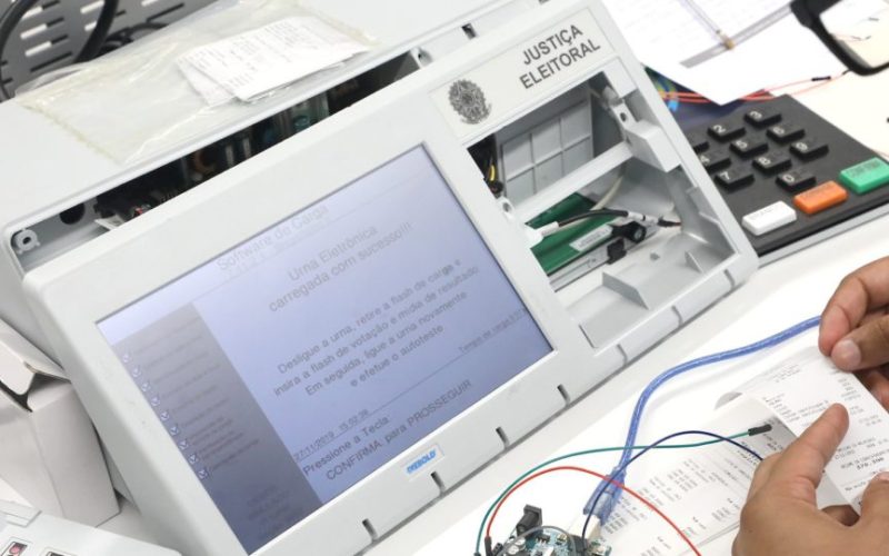 TPS-urna-eletrônica-TSE-960x540