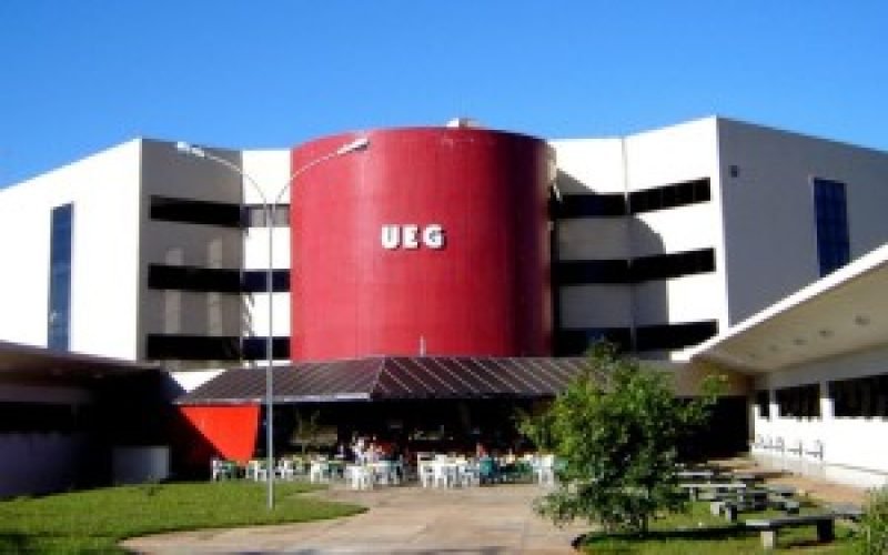 UEG-CURSO-DE-DIREITO-300x188