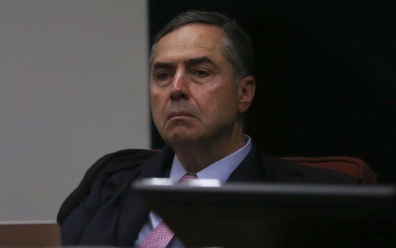 O ministro Luís Roberto Barroso durante audiência pública no Supremo Tribunal Federal sobre descriminalização do aborto.
