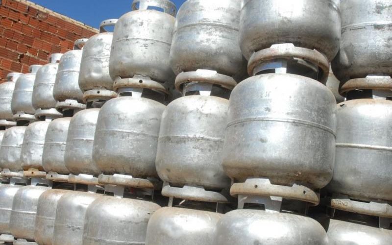 bf02136061b6871c11a01ba1086ae828