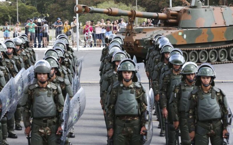 Cerimônia comemorativa do Dia do Exército