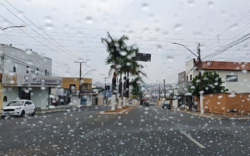 chuva-catalao