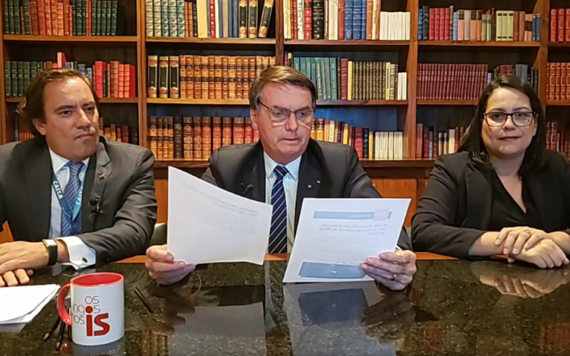 live_bolsonaro_14_abril_21