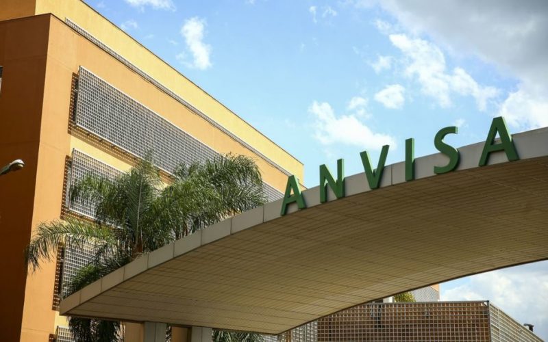 Fachada do edifício sede da Agência Nacional de Vigilância Sanitária (Anvisa).