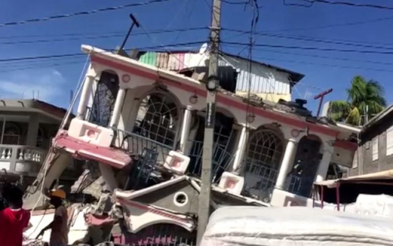 reuters-terremoto-no-haiti-14082021155629526